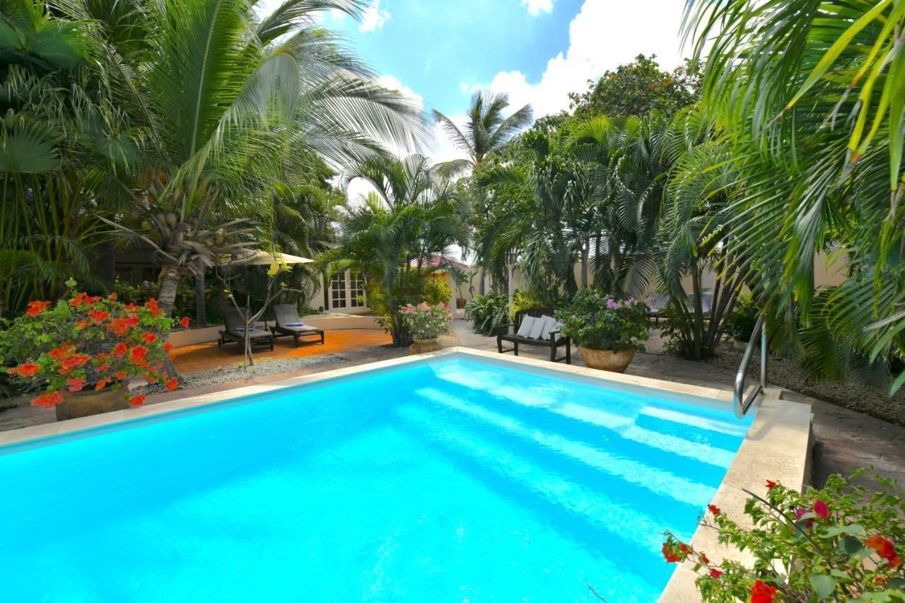 Wonders Boutique Hotel Oranjestad Kültér fotó